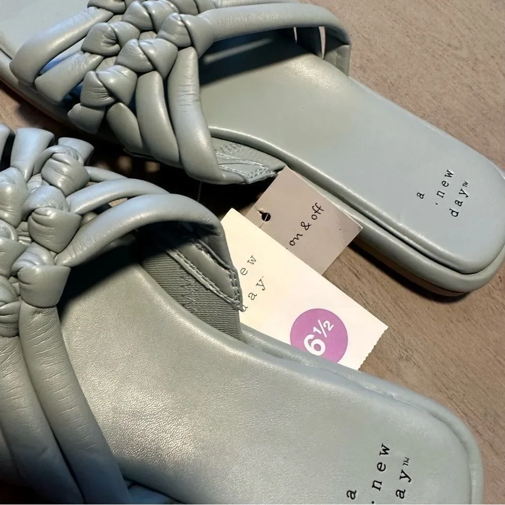 a‎ new day Light Blue / Dulce Sandals - Size 6.5 NWT